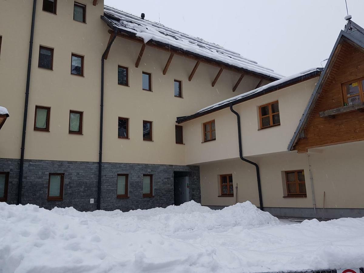 Apartman Jasna Lucky Demänovská Dolina Dış mekan fotoğraf